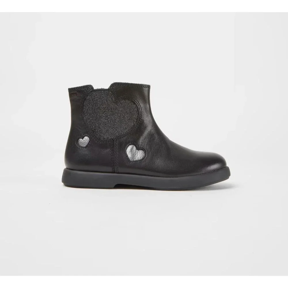 Camper Kids Duet  Chelsea Black Leather Ankle Boots Heart Details Sz 36
